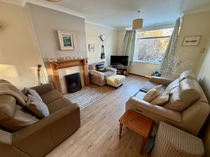 Lounge- click for photo gallery